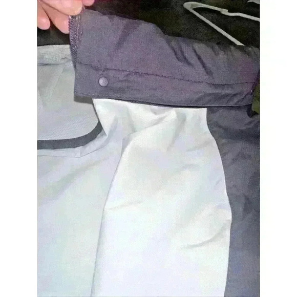 Nike Shield W's 3XL Zip Jacket Hide Away Hood Water Wind Resistant Grey Purple - Picture 9 of 10